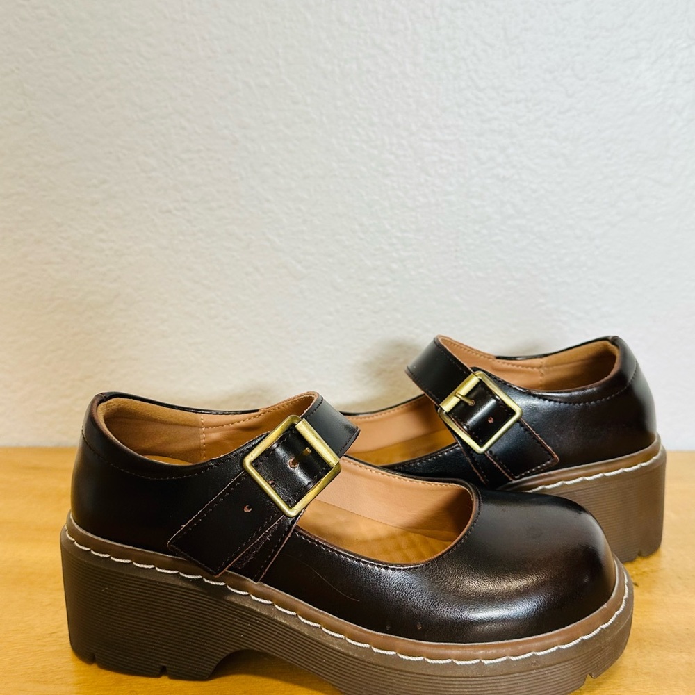 Mary Jane Platform Shoes